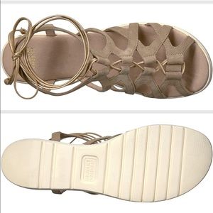 NWT Johnston & Murphy Chasity Ghillie Nude Italian Leather Lace Up Sandal’s
